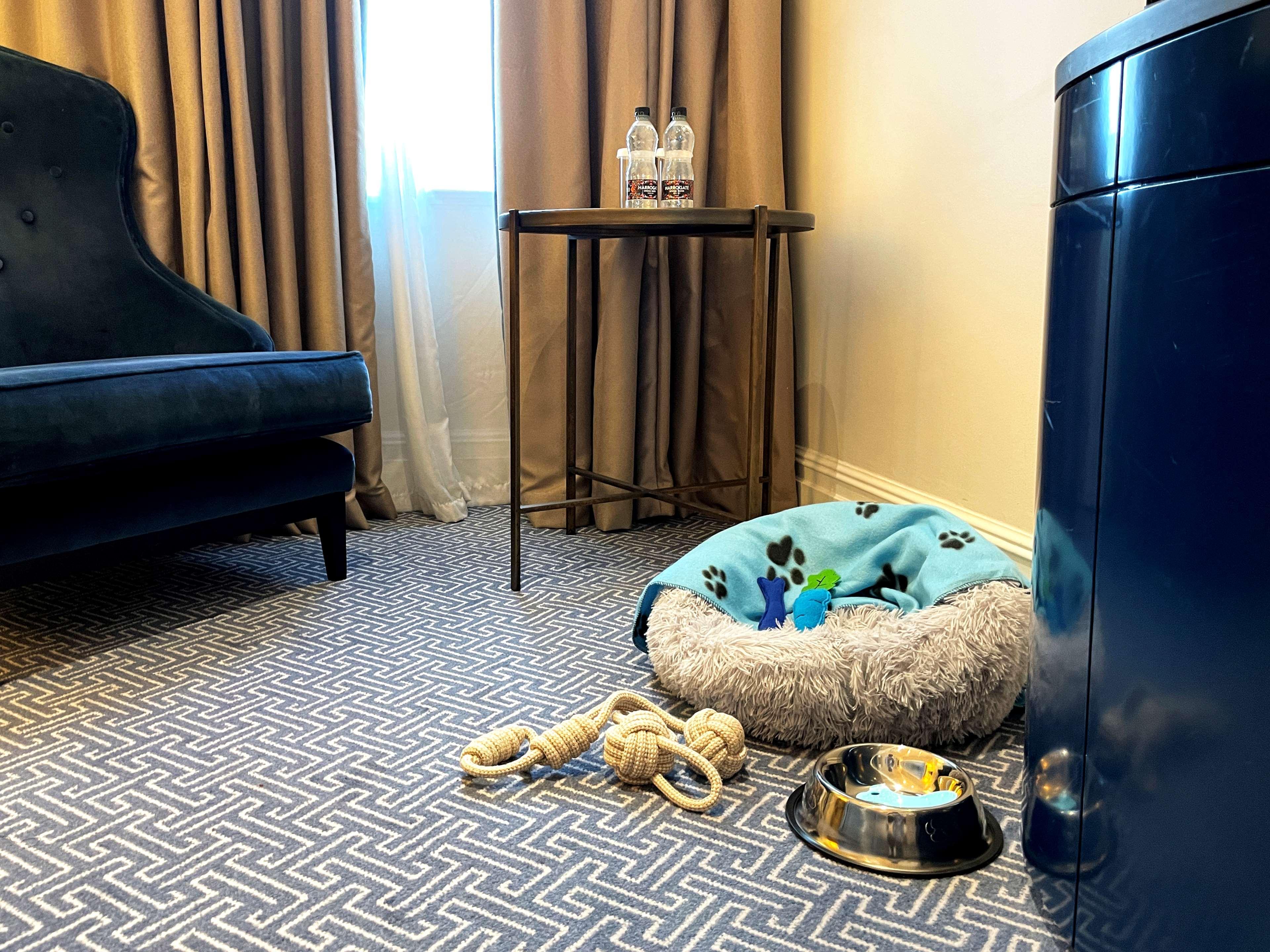 เดอะ วาลดอร์ฟ ฮิลตัน ลอนดอน Hotel ภายนอก รูปภาพ