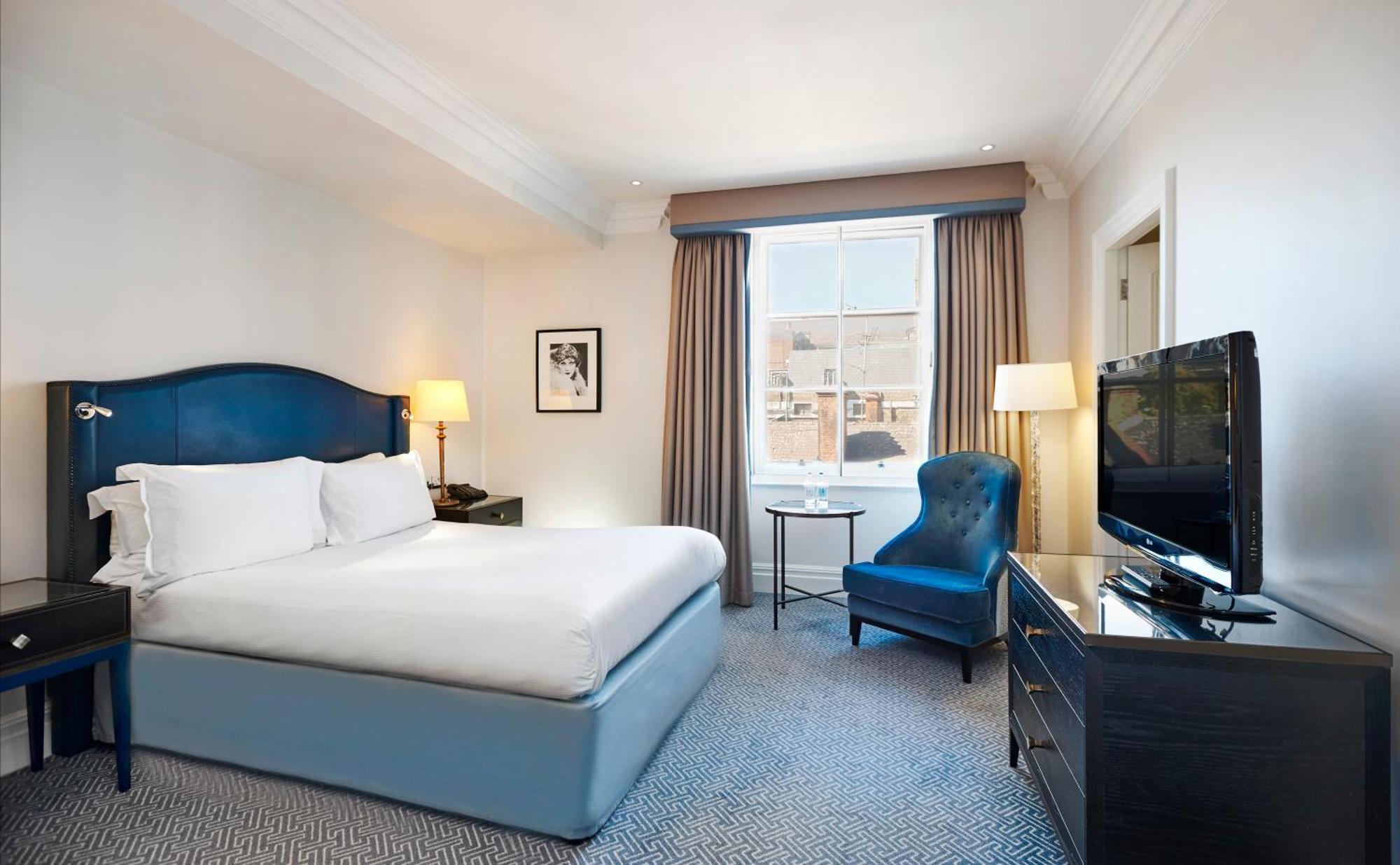 เดอะ วาลดอร์ฟ ฮิลตัน ลอนดอน Hotel ภายนอก รูปภาพ
