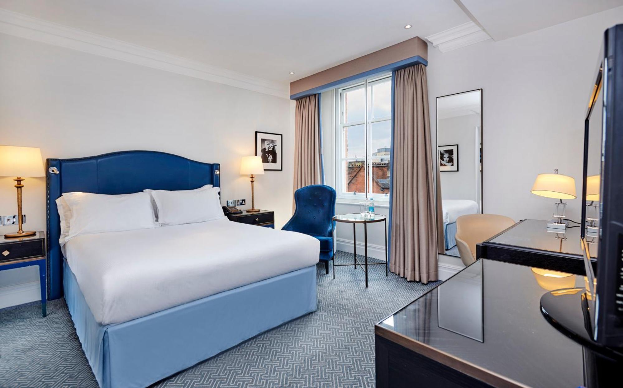 เดอะ วาลดอร์ฟ ฮิลตัน ลอนดอน Hotel ภายนอก รูปภาพ